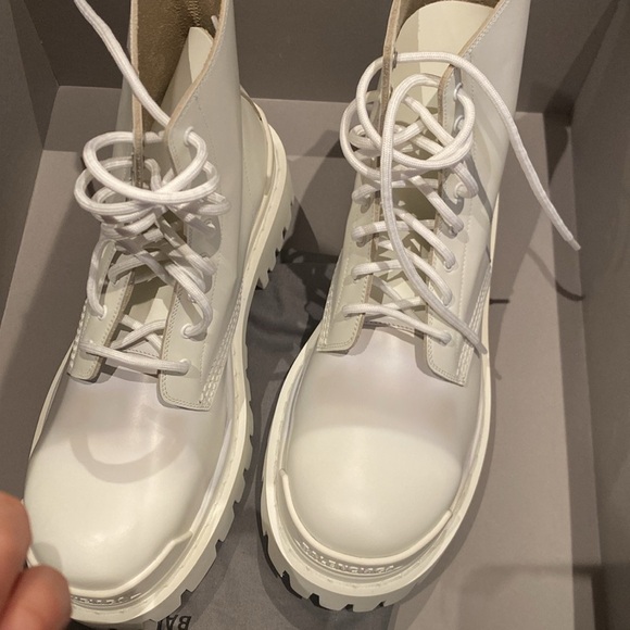 Balenciaga / NEW strike leather platform ankle combat boots optical white 38 8 - Picture 5 of 11